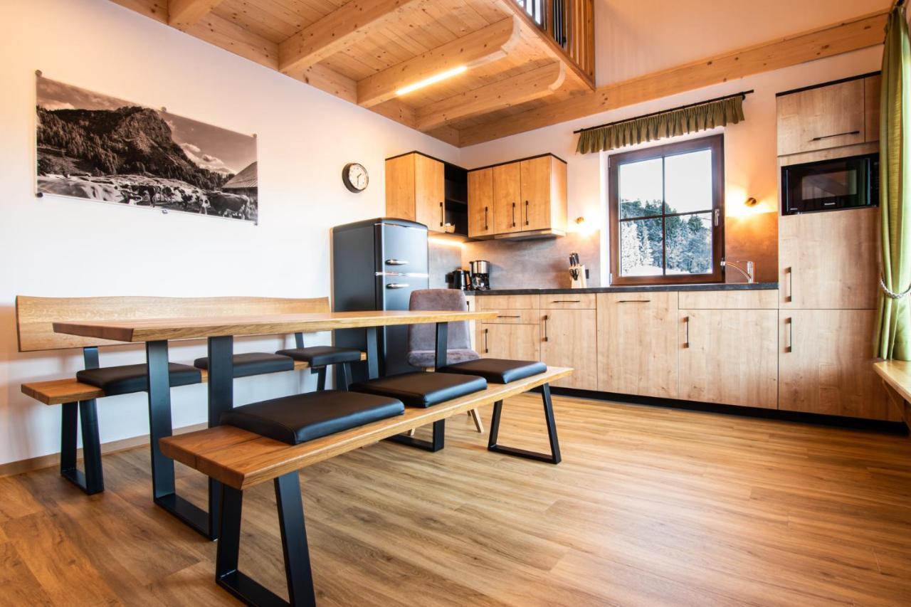 Chalets Und Apartments Hauserhof Nassfeld 스칼라니첸 외부 사진