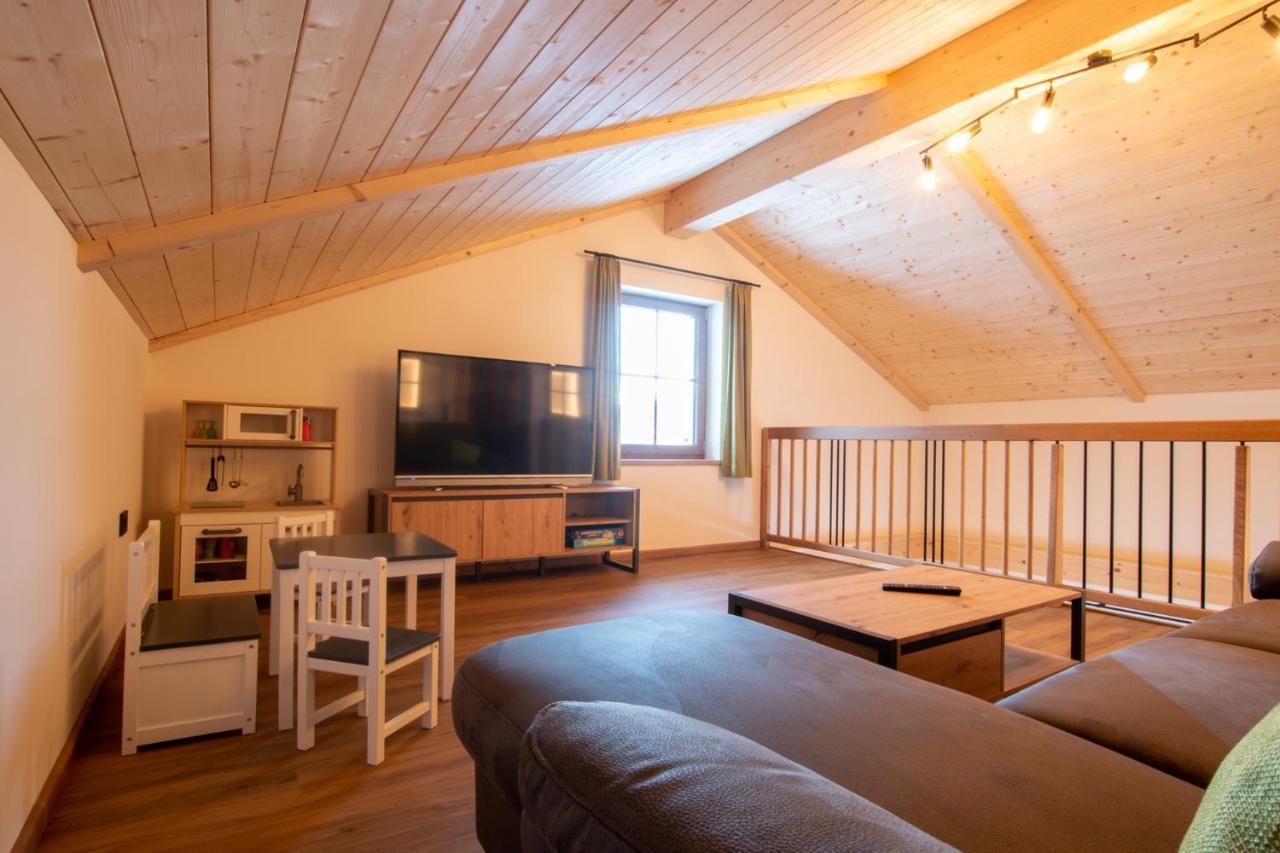 Chalets Und Apartments Hauserhof Nassfeld 스칼라니첸 외부 사진