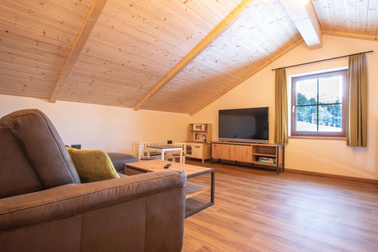 Chalets Und Apartments Hauserhof Nassfeld 스칼라니첸 외부 사진